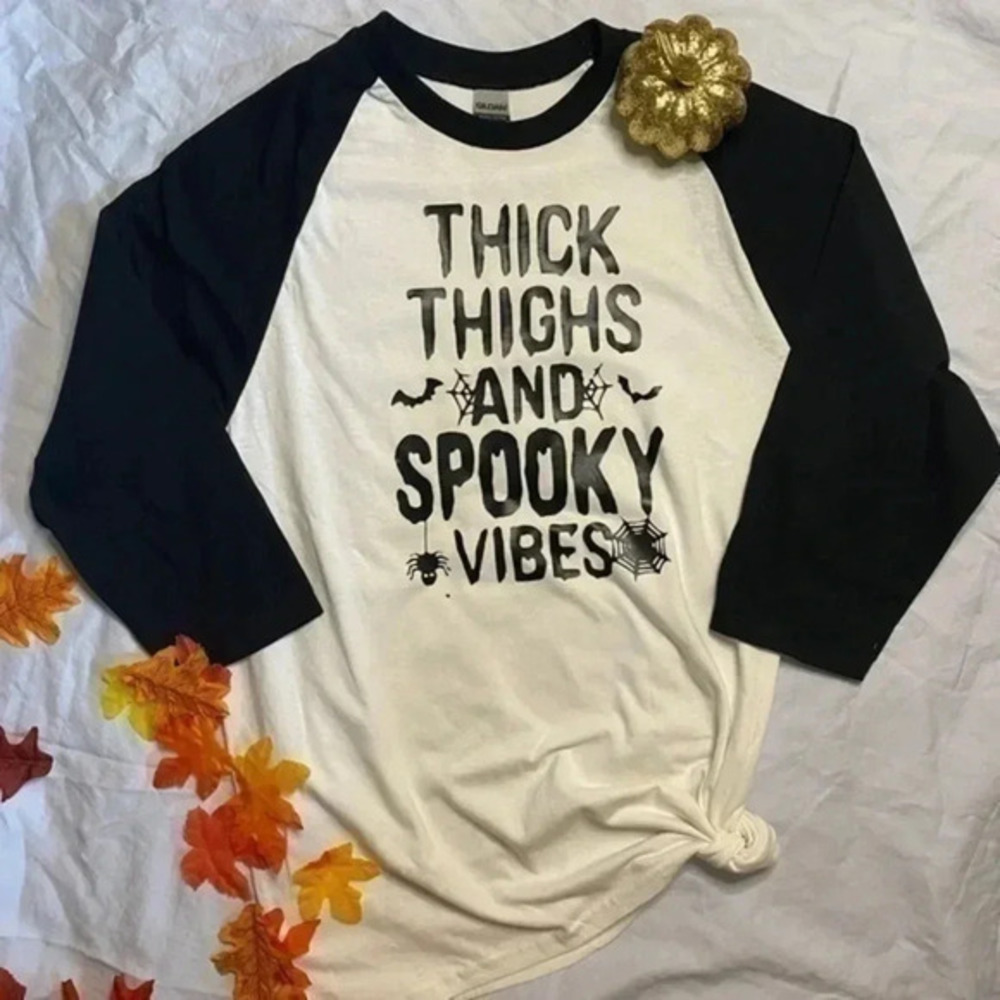 Cute Halloween spooky baseball tee.